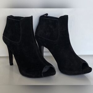 Women's Pedro Garcia Sybil Black Suede Peep Toe Booties 5.5US 36 Pristine Heels